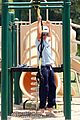 zac efron playground workout  08